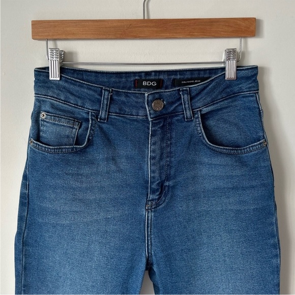 BDG by Urban Outfitters Girlfriend Jean 28/26 - Picture 2 of 10